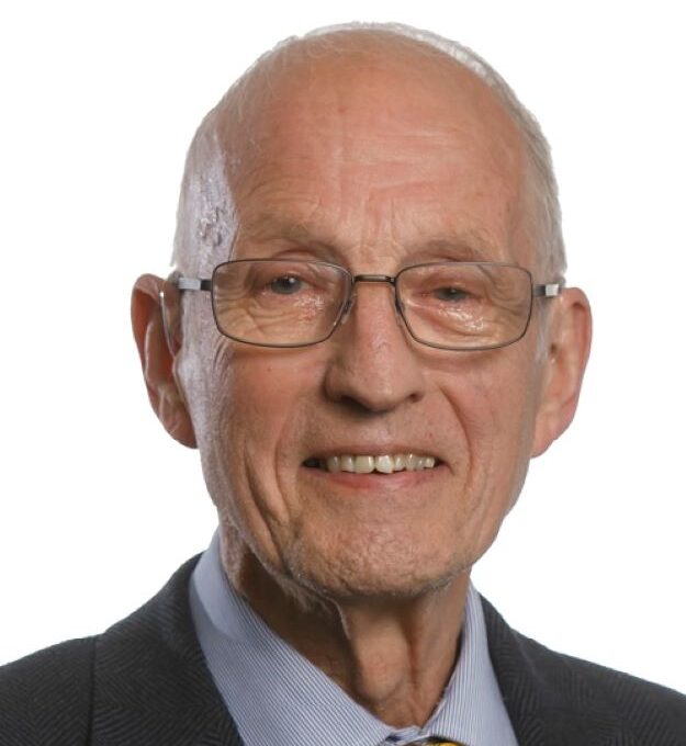 A profile picture of Cllr Ian Cuthbertson, Appointed Governor